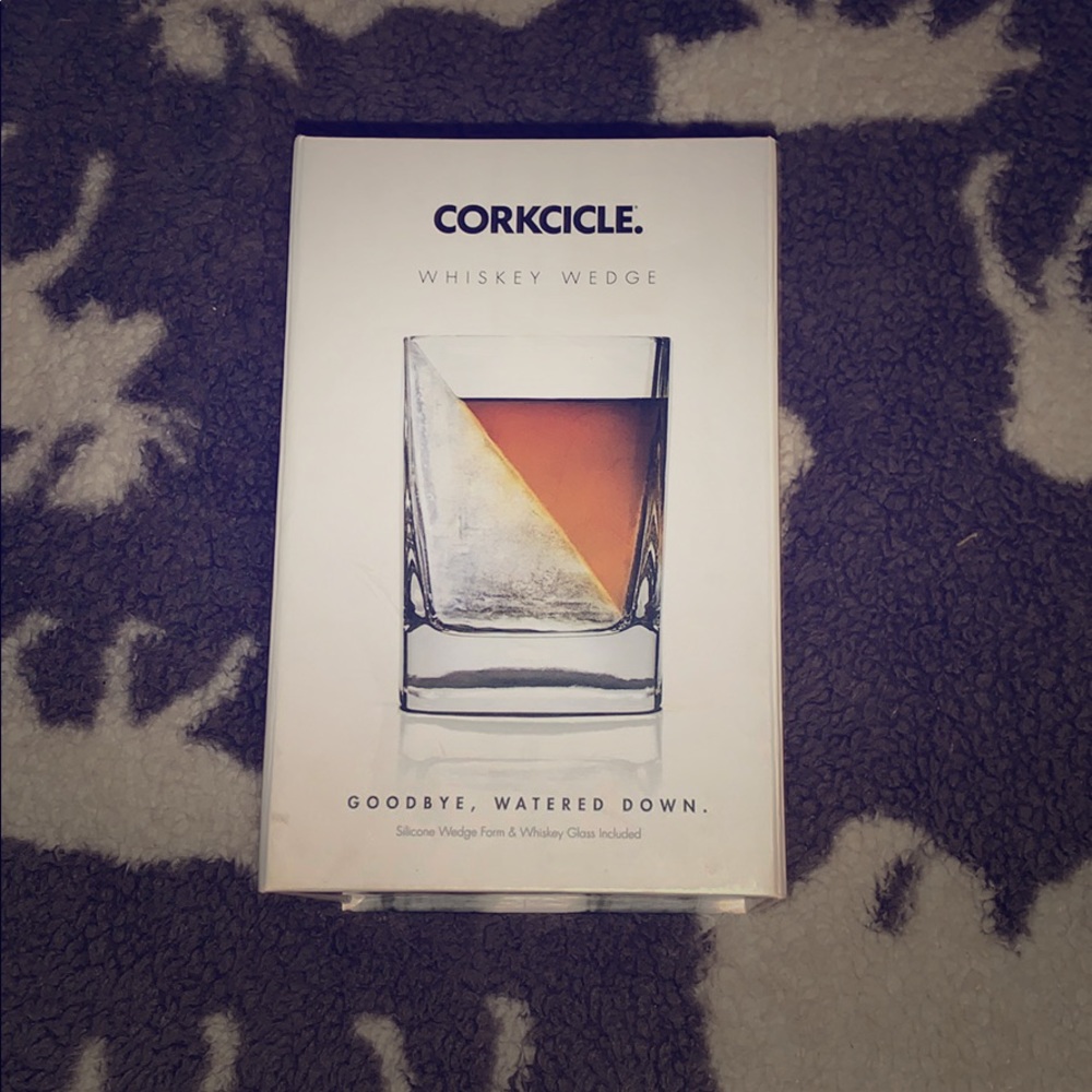 Corkcicle Whiskey Wedge With Silicone Wedge Form
